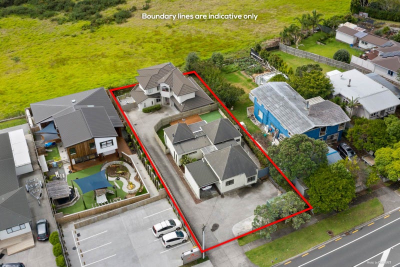 46 Hobsonville Road, West Harbour, Auckland - Carousel 1
