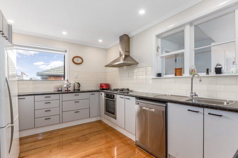 24 Wilford Street, Wallaceville, Upper Hutt - Carousel 1