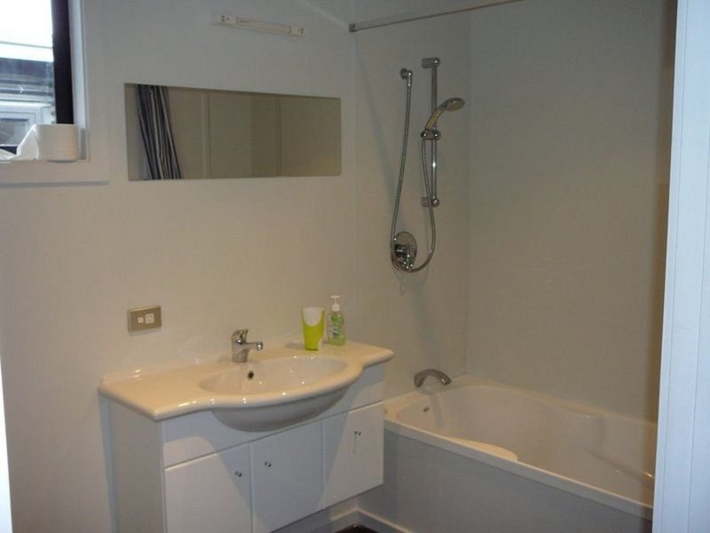 38 Albert Drive, Clyde, Clyde - Carousel 9