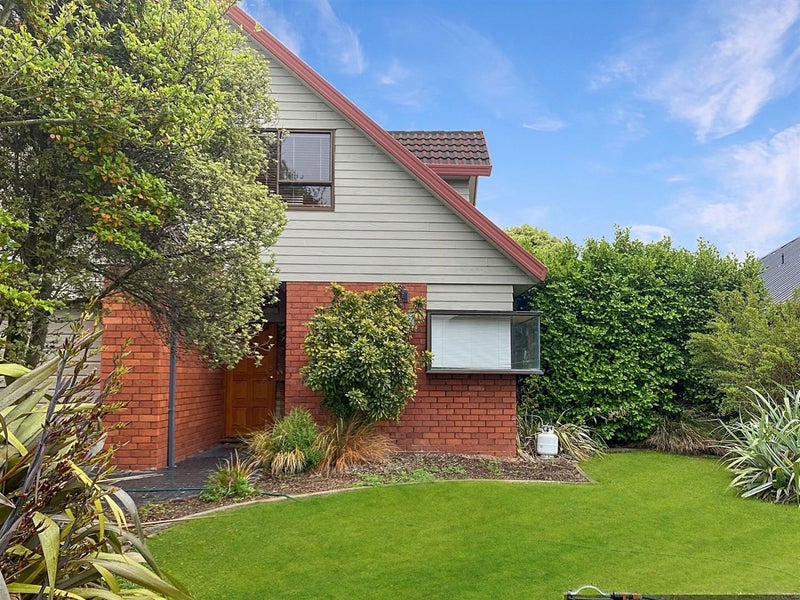 26 Cherrywood Place, Redwood, Christchurch - Carousel 1