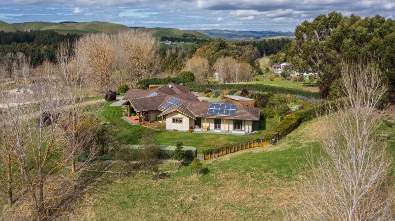 99 Ireland Road, Otane - Carousel 1