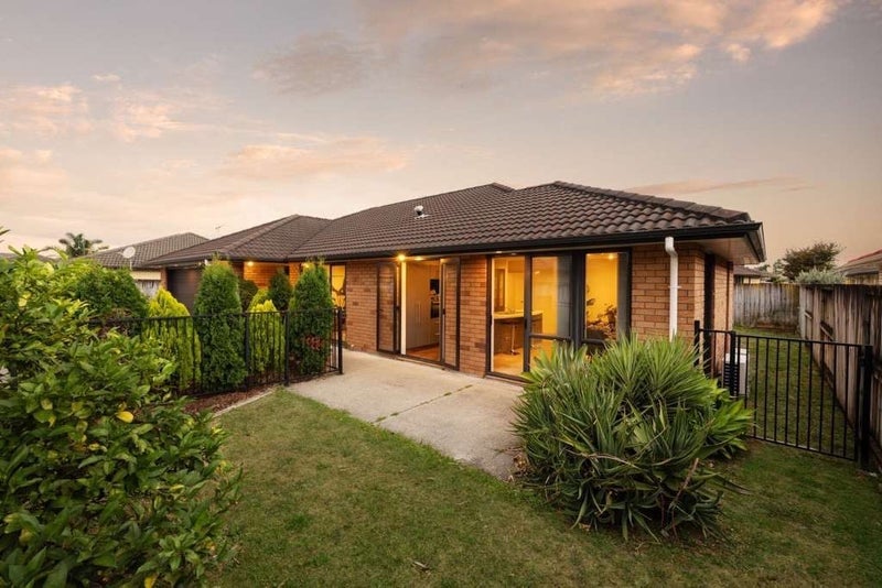 43 Parkside Drive, Huntington, Hamilton  - Carousel 2