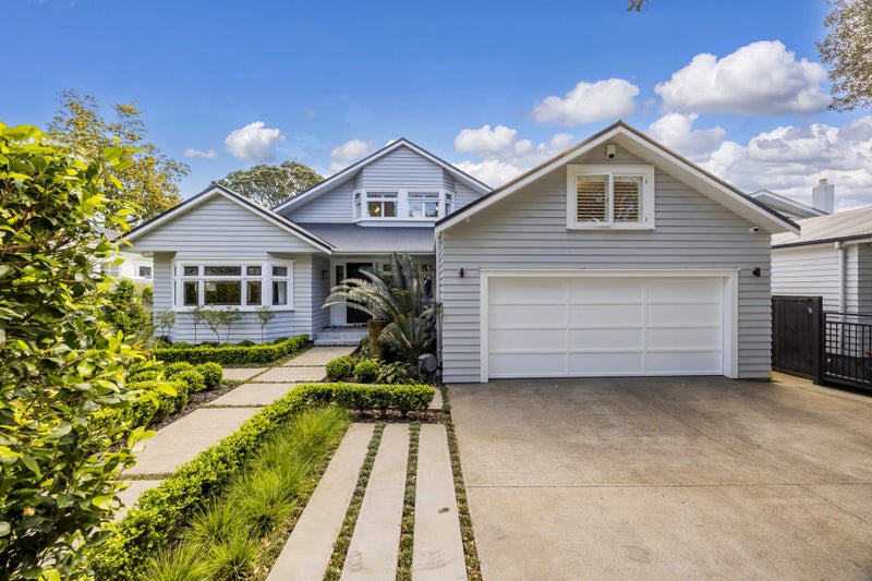 39 Maungakiekie Avenue, Greenlane, Auckland - Carousel 1