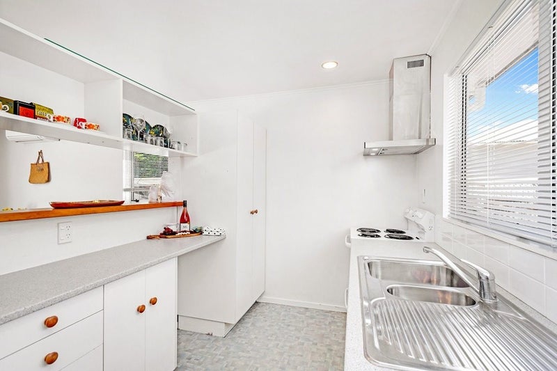 3/60 Daysh Street, Avalon, Lower Hutt - Carousel 2