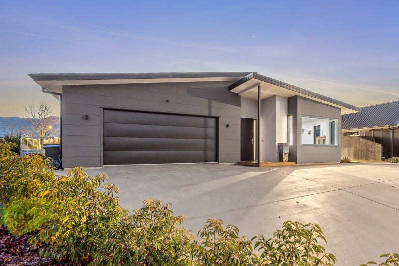 7 Tahi ST, Albert town, Wanaka - Carousel 1