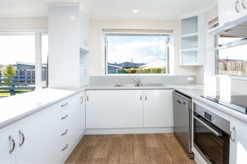 4 Allen Street, Redwoodtown, Blenheim - Carousel 2