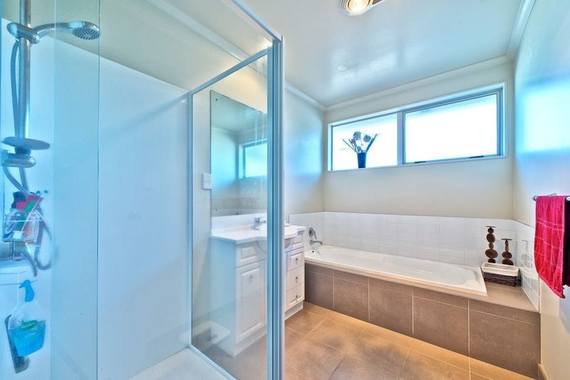 28 Figaro Crescent, Takanini, Auckland - Carousel 13