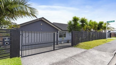 6 Cirrus Way, Ranui, Auckland - Carousel 1