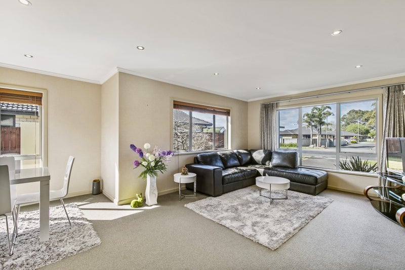 399 Hukanui Road, Rototuna, Hamilton - Carousel 1