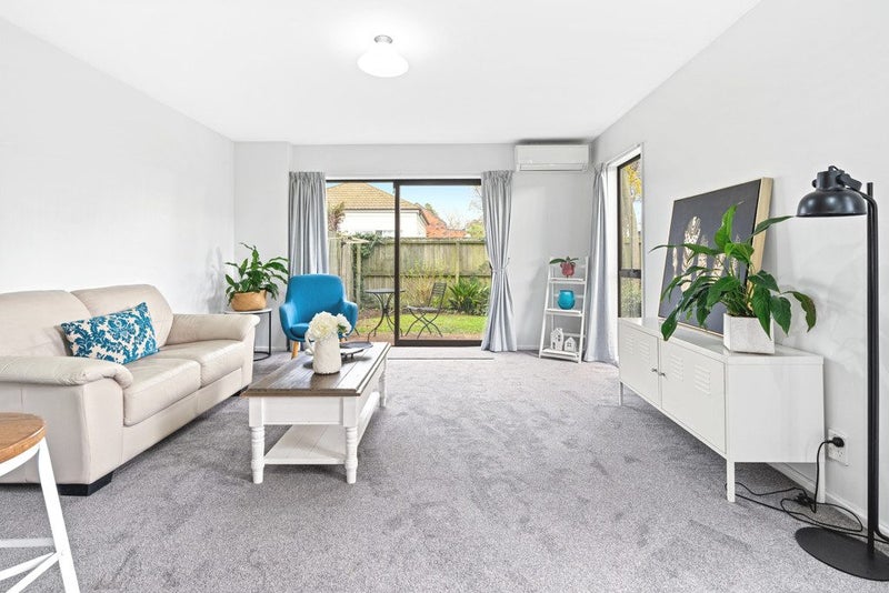 1/96 Poulson Street, Addington, Christchurch - Carousel 1