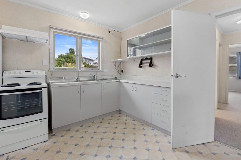 7 Kevin Street, Glenholme, Rotorua - Carousel 2