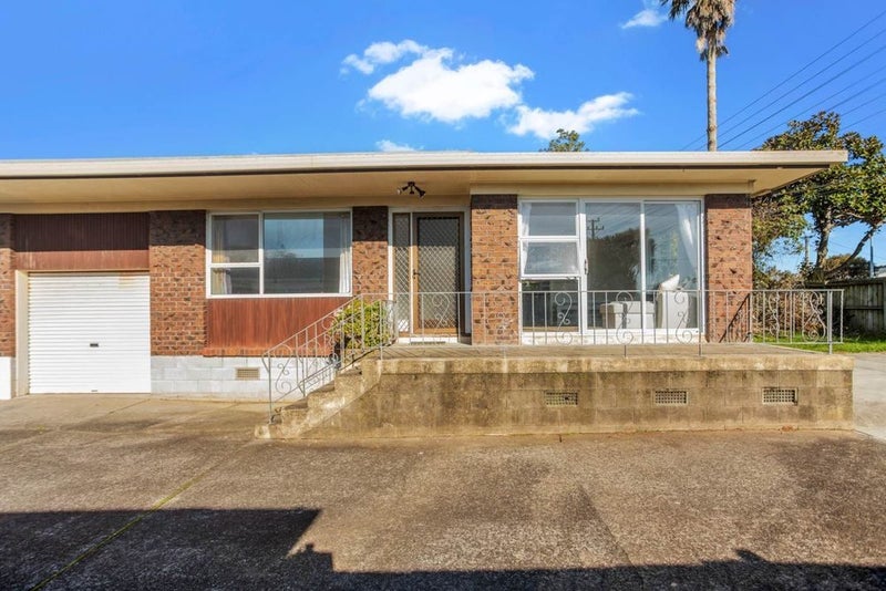 1/69 Hepburn Road, Glendene, Auckland - Carousel 1