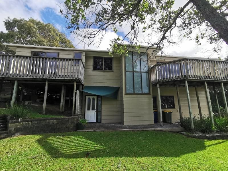 17 Tesla Place, Totara Vale, Auckland - Carousel 2