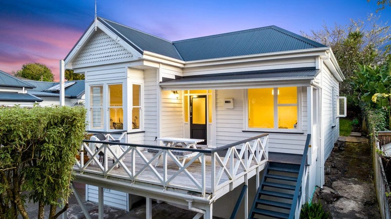 19 Reimers Avenue, Mount Eden, Auckland - Carousel 1