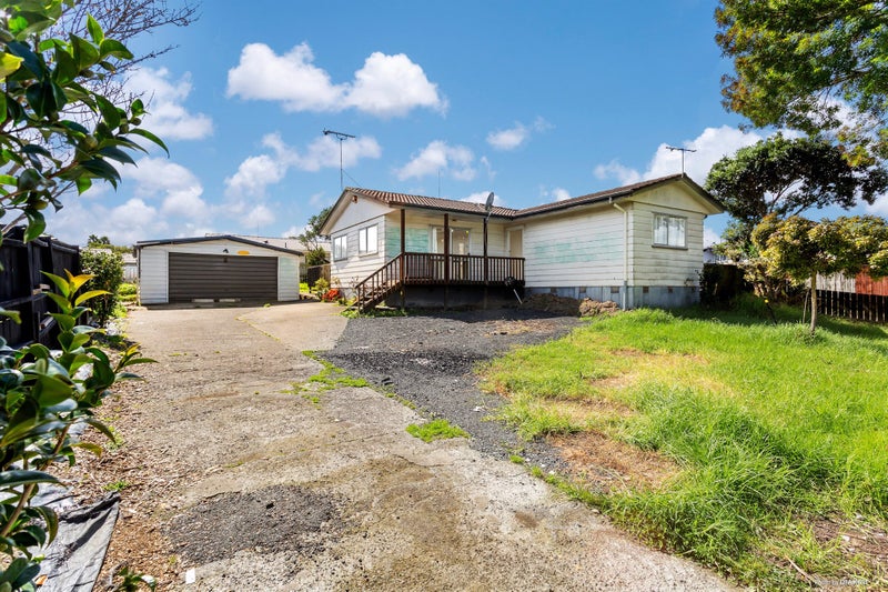 6 Secretariat Place, Randwick Park, Auckland - Carousel 1