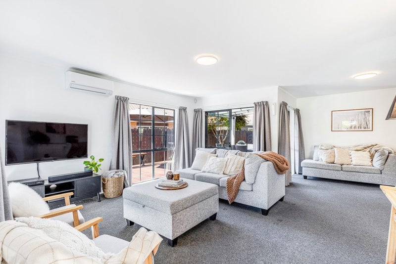 29 Waimoko Glen, Swanson, Auckland - Carousel 2