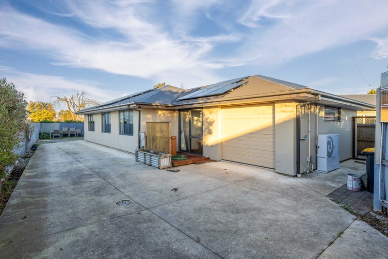 2/183A Palmers Road, New Brighton, Christchurch - Carousel 1