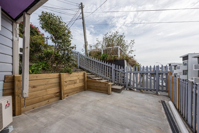 35 Hankey Street, Mount Cook, Wellington - Carousel 8