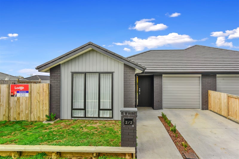 2/2 Bostonkip Crescent, Fitzroy, Hamilton - Carousel 1