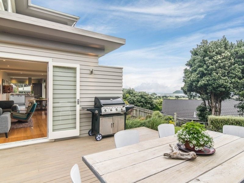 48 Wilberforce Street, Miramar, Wellington - Carousel 2