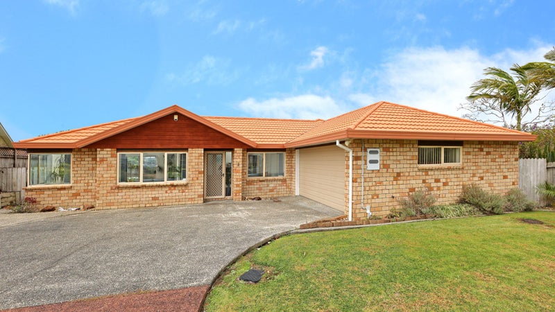 3 San Antonio Way, Henderson, Auckland - Carousel 21