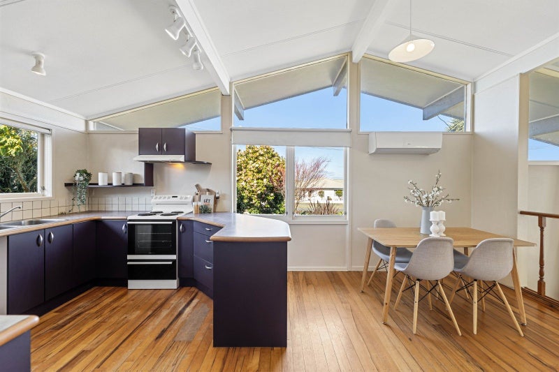 8 Liston Avenue, Hilltop, Taupo - Carousel 2