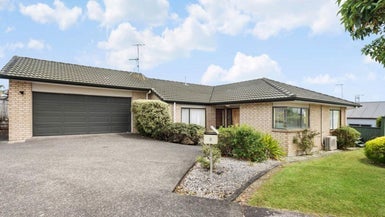 3 Pyrite Street, Westgate, Auckland - Carousel 1
