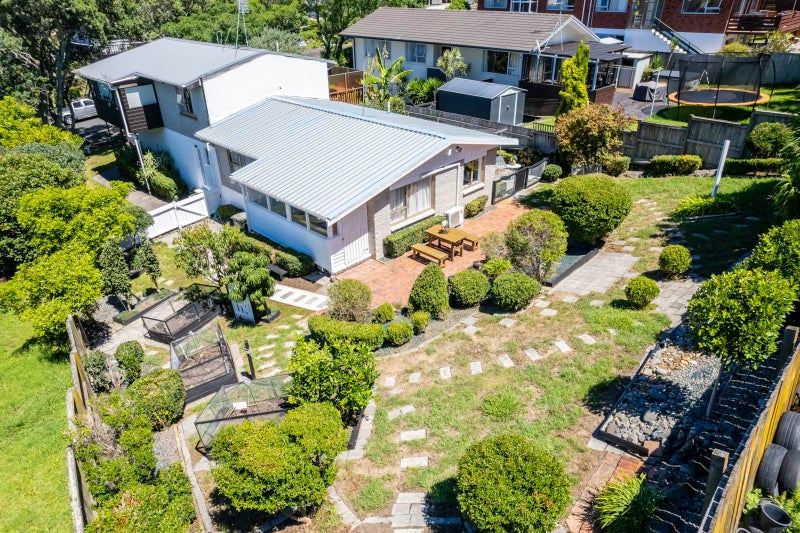 2/22 Lush Avenue, St Johns, Auckland - Carousel 2