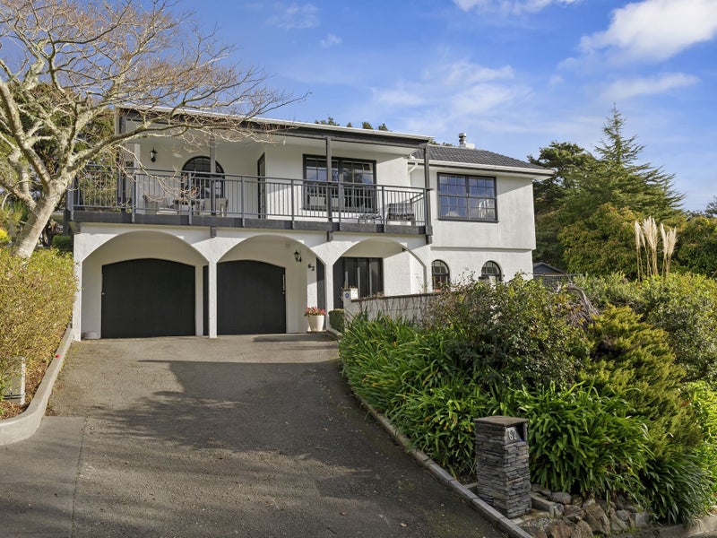 62 Chatsworth Road, Silverstream, Upper Hutt - Carousel 1
