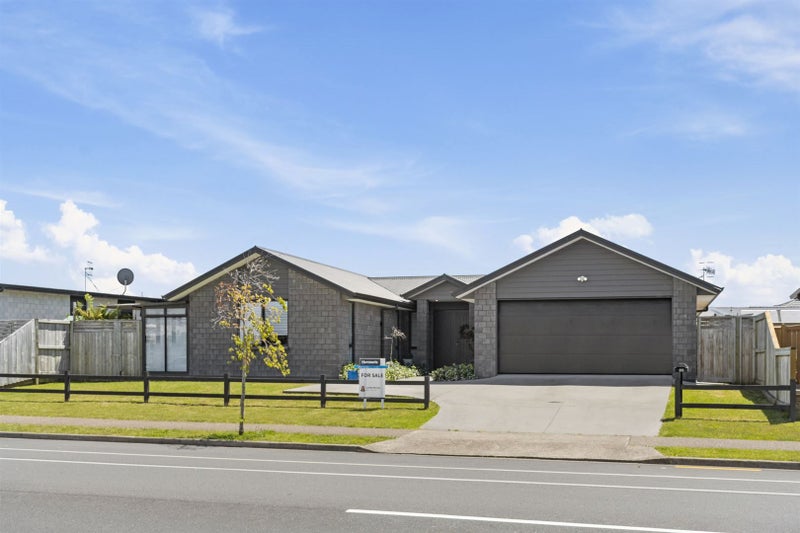 85 Te Ranga Memorial Drive, Pyes Pa, Tauranga - Carousel 1