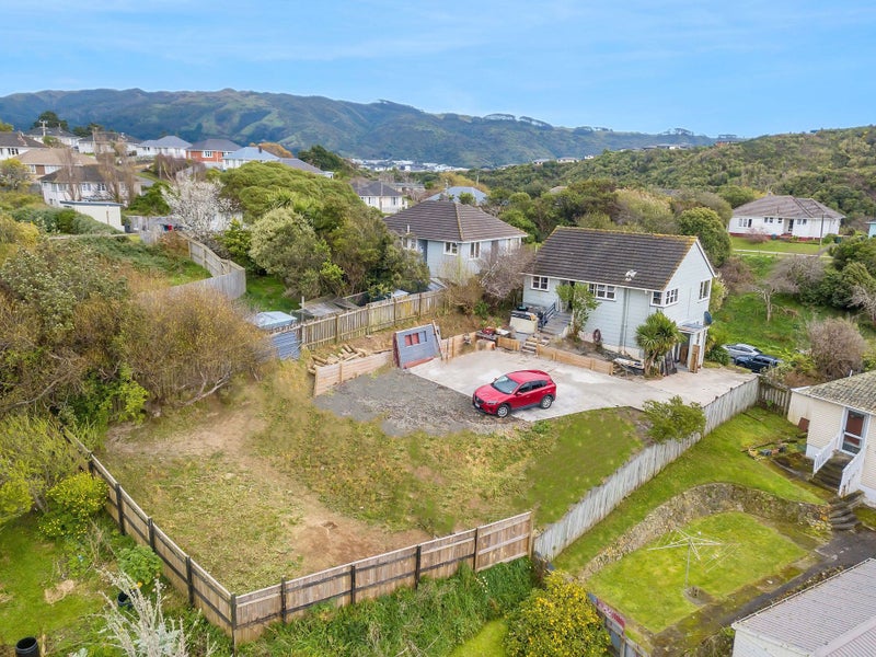 36 Windley Street, Ranui, Porirua - Carousel 1