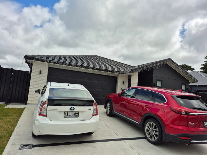 26 Castletown Street, Wallaceville, Upper Hutt - Carousel 34