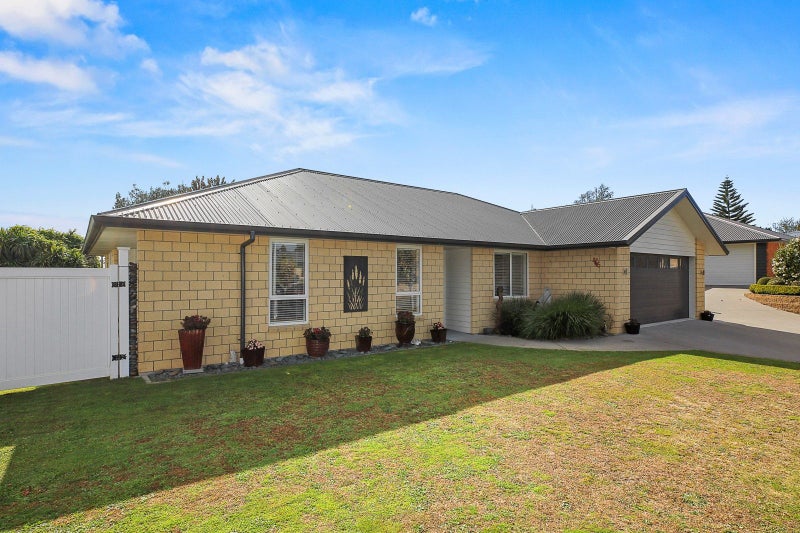 16 Lennie Lane, Kihikihi, Te Awamutu - Carousel 2