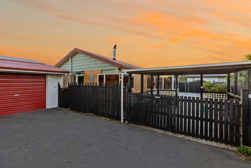 2/31 Charlesworth Street, Woolston, Christchurch - Carousel 15