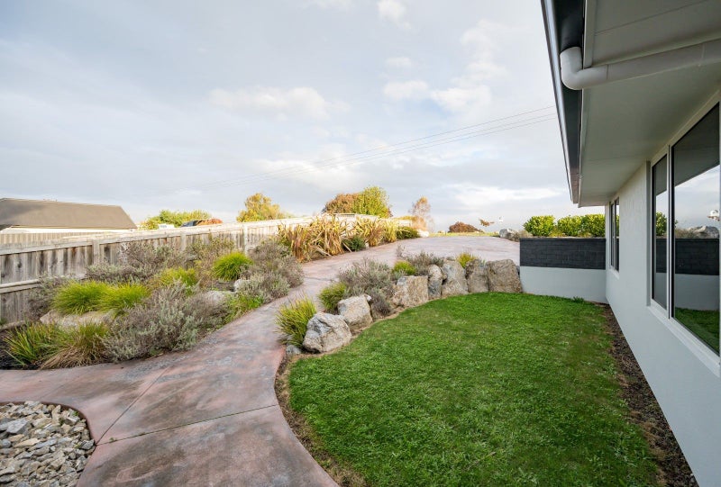 75 Mapua Drive, Mapua - Carousel 20