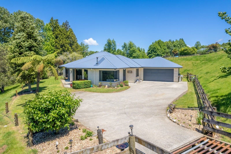 13 Ferguson Road, Whatawhata, Hamilton - Carousel 1