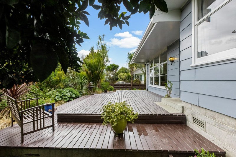 28 Waterton Place, Avondale, Auckland - Carousel 1