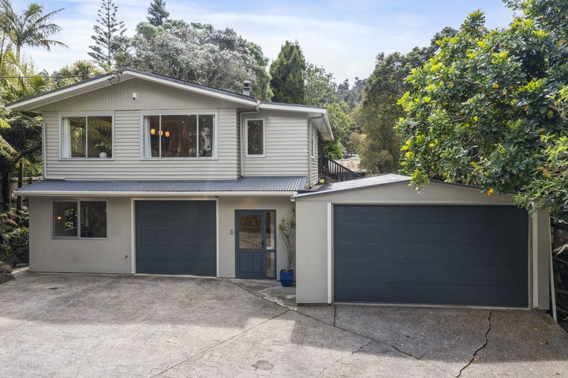 331 Huia Road, Titirangi, Auckland - Carousel 1