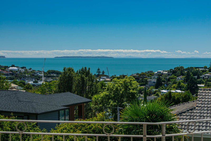 96B Matipo Road, Mairangi Bay, Auckland - Carousel 2