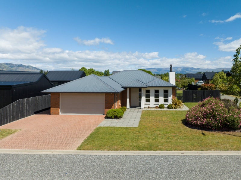 20 Hewson Crescent, Wanaka - Carousel 2