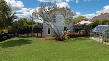 122A Birkdale Road, Birkdale, Auckland - Carousel 1