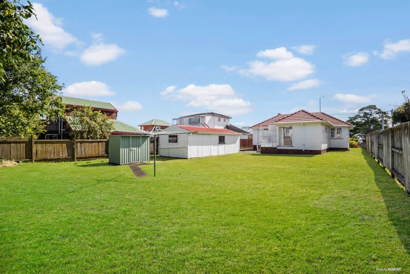 269 Richardson Road, New Windsor, Auckland - Carousel 2