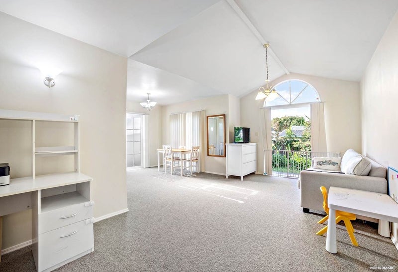 28 Ocean View Road, Northcote, Auckland - Carousel 2
