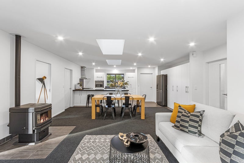 7 Rosebank Close, Northwood, Christchurch - Carousel 2