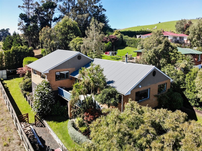 20 Owen Street, Green Island, Dunedin - Carousel 1