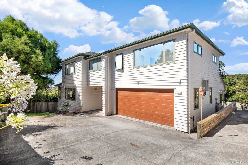 18A Laurina Road, Sunnynook, Auckland - Carousel 2