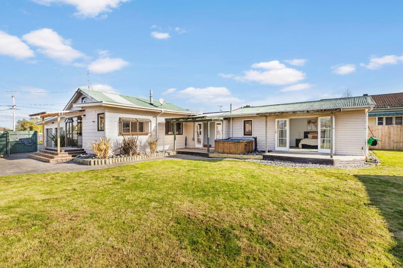 138 Grandview Road, Nawton, Hamilton - Carousel 2