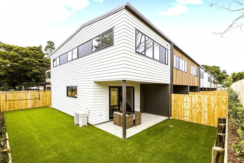 10/63 Hillcrest Avenue, Hillcrest, Auckland - Carousel 2