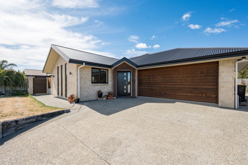 28 Cambelldon Crescent, Stoke, Nelson - Carousel 2