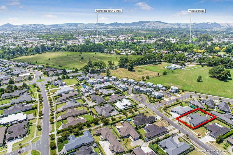 48 West Thompson Street, Leamington, Cambridge - Carousel 29